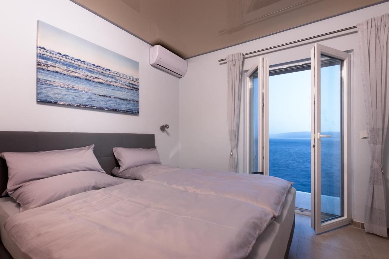 Beachfront Holiday Home - Private Heated Pool Mimice Εξωτερικό φωτογραφία