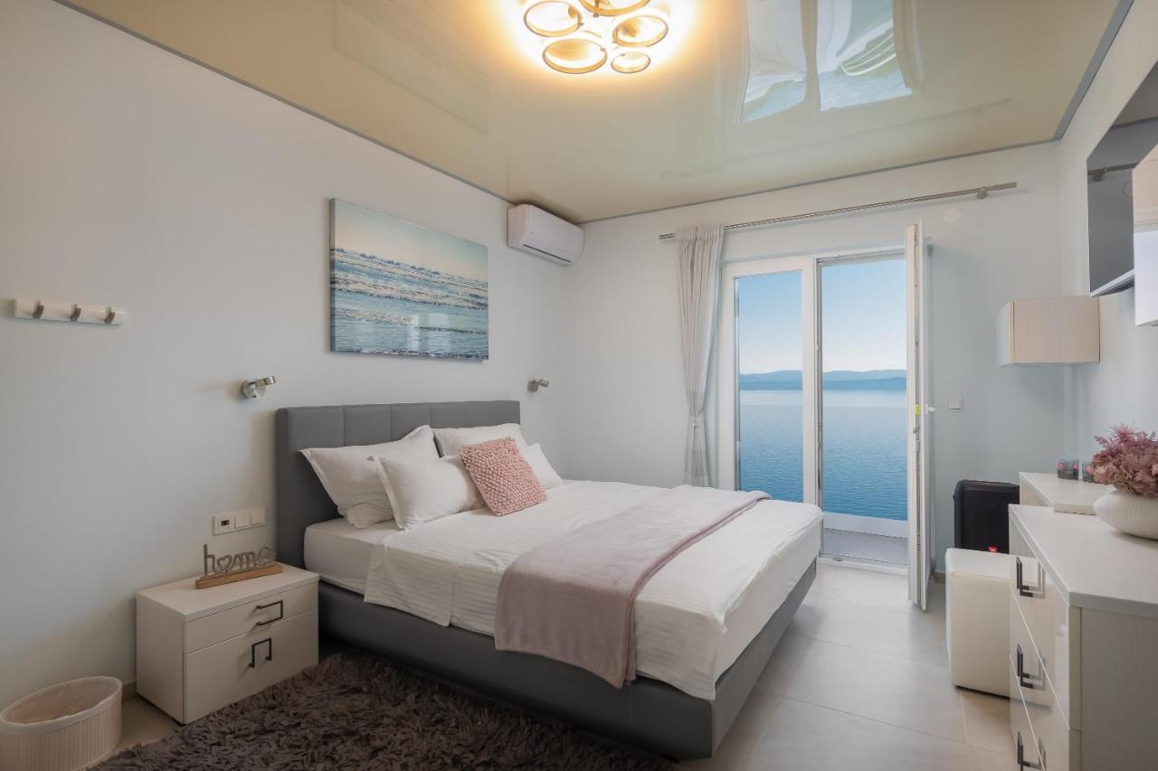 Beachfront Holiday Home - Private Heated Pool Mimice Εξωτερικό φωτογραφία